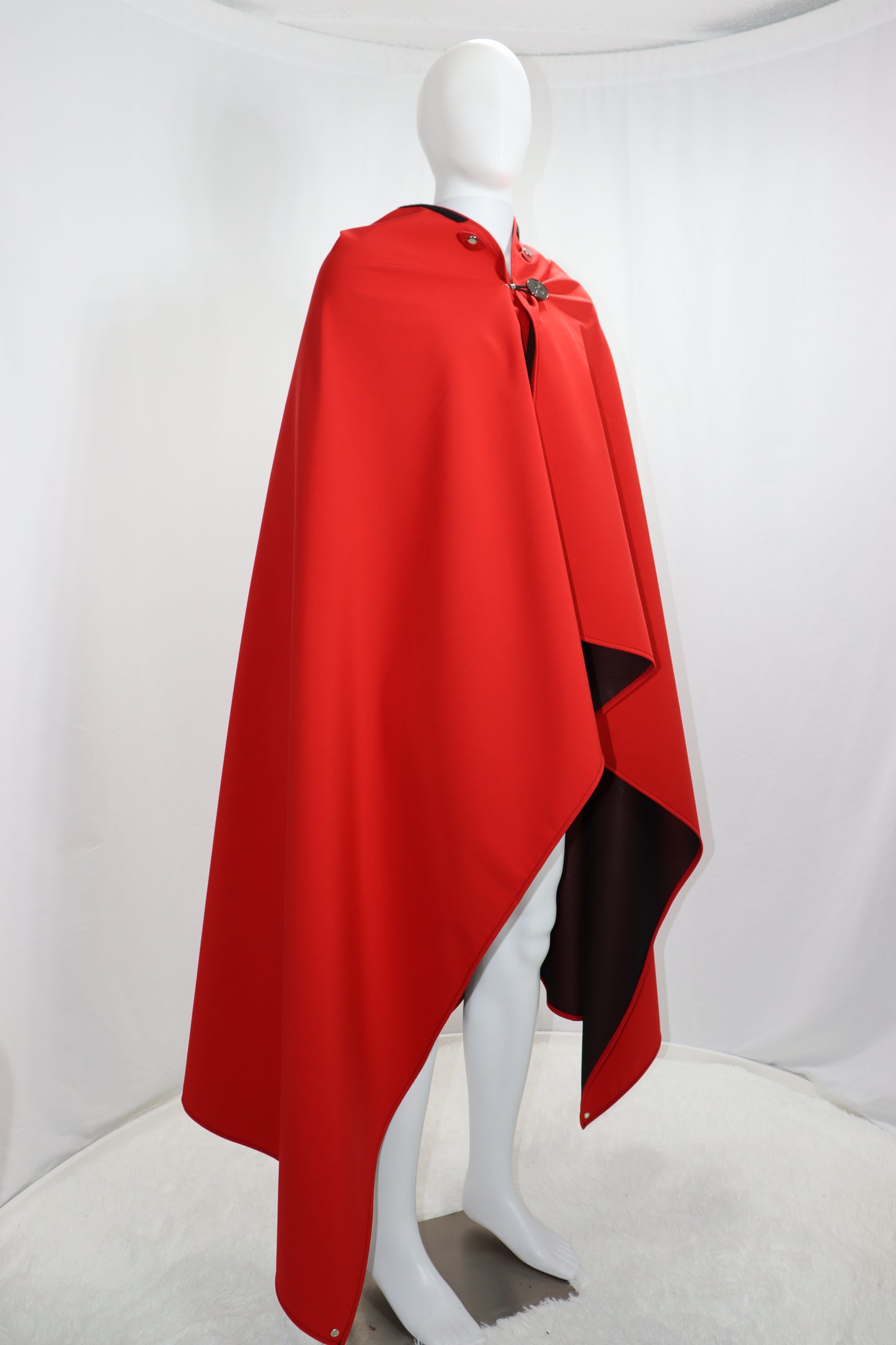 Switch Cloak™ Traveler Series - Cape