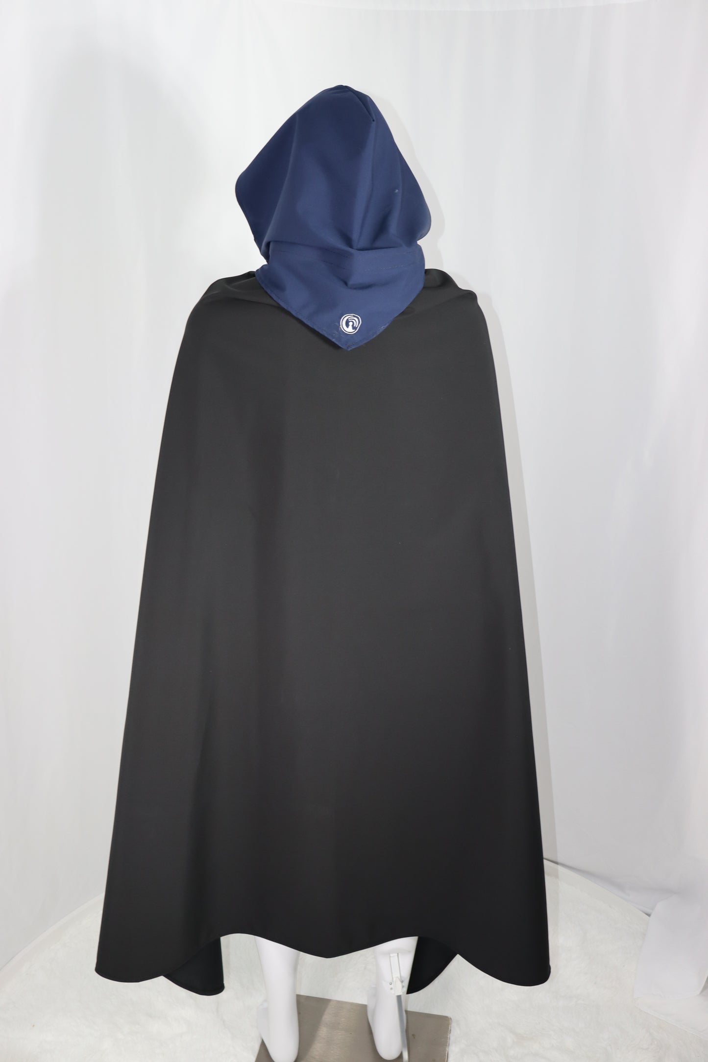 Switch Cloak™ Traveler Series Cloak - Rogue (Slim Hood)