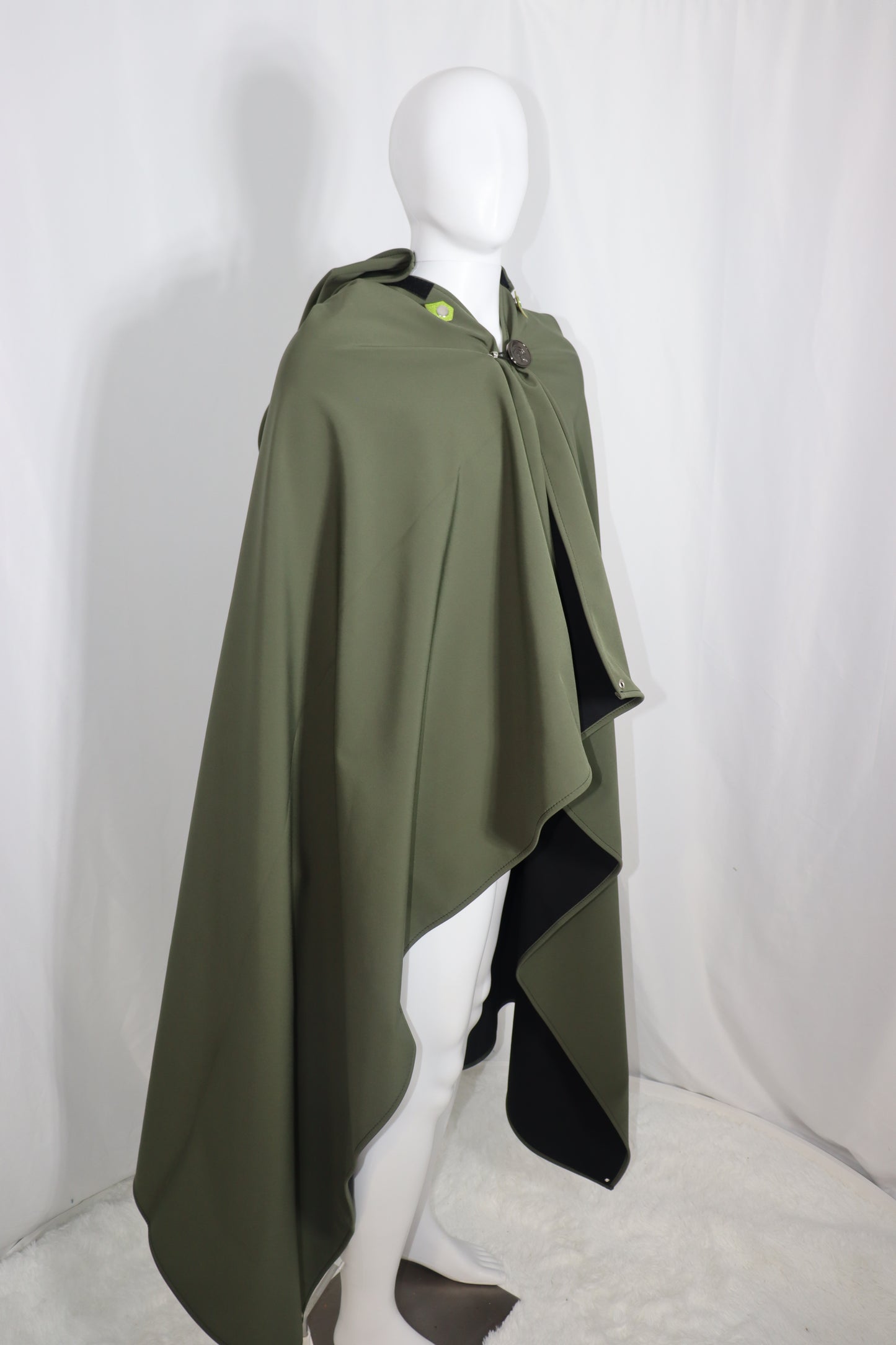 Switch Cloak™ Wayfarer Series Cloak - Rogue Hood (Slim Hood)