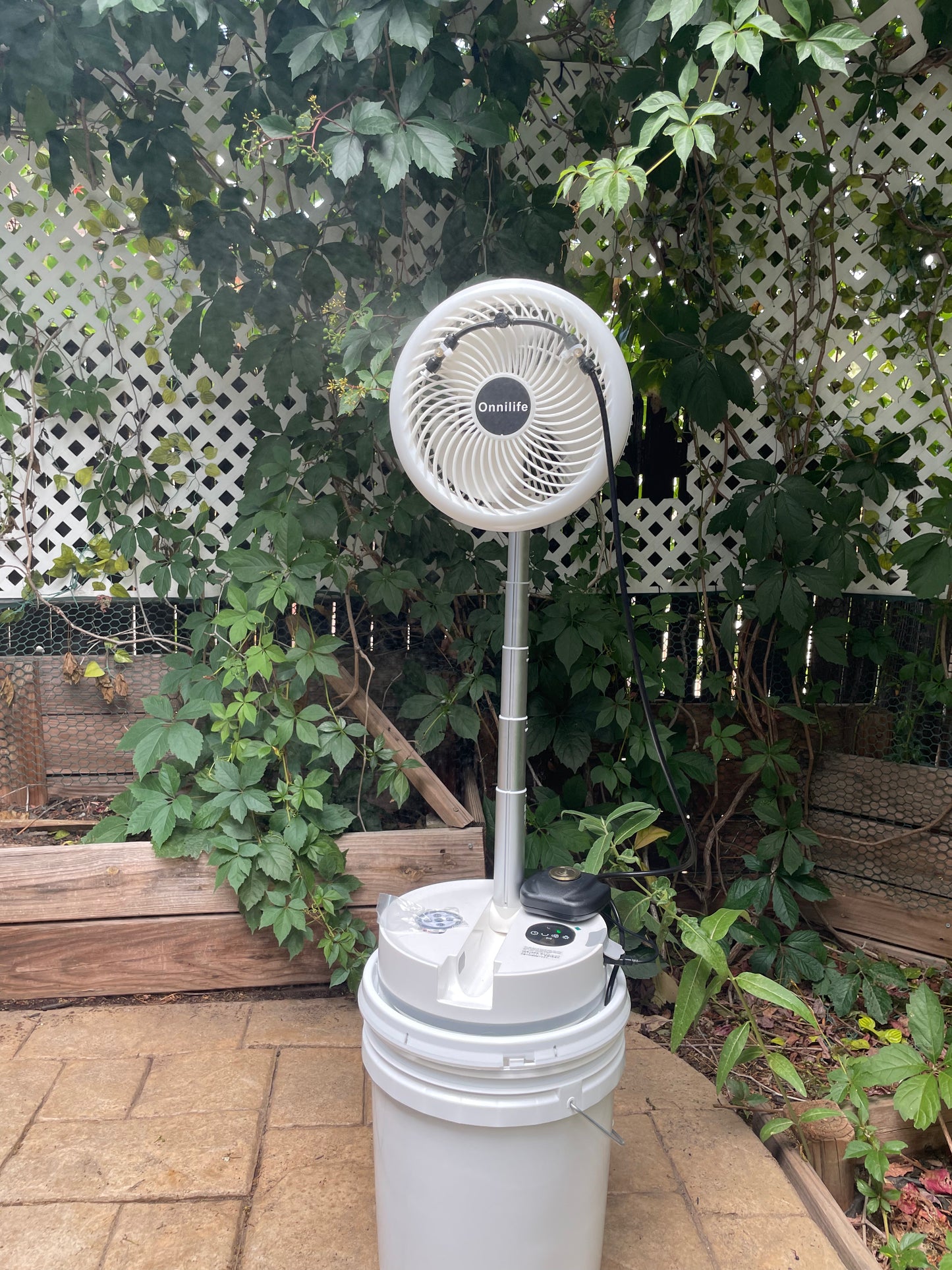 Workhorse: Anywhere Fold-Out Misting Fan - Kit Accessories Included