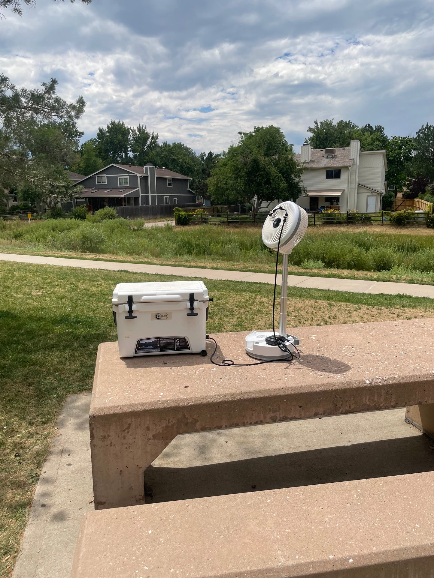 Workhorse: Anywhere Fold-Out Misting Fan - Kit Accessories Included