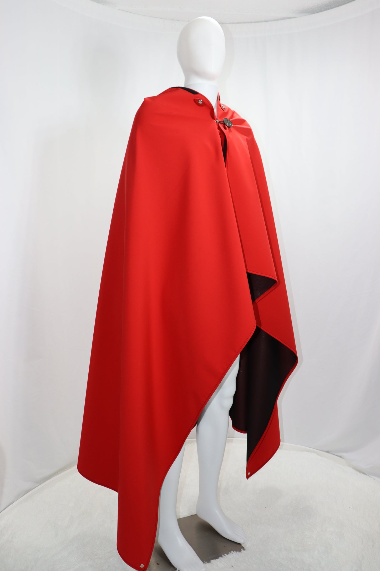 Switch Cloak™ Traveler Series Cloak - Rogue (Slim Hood)