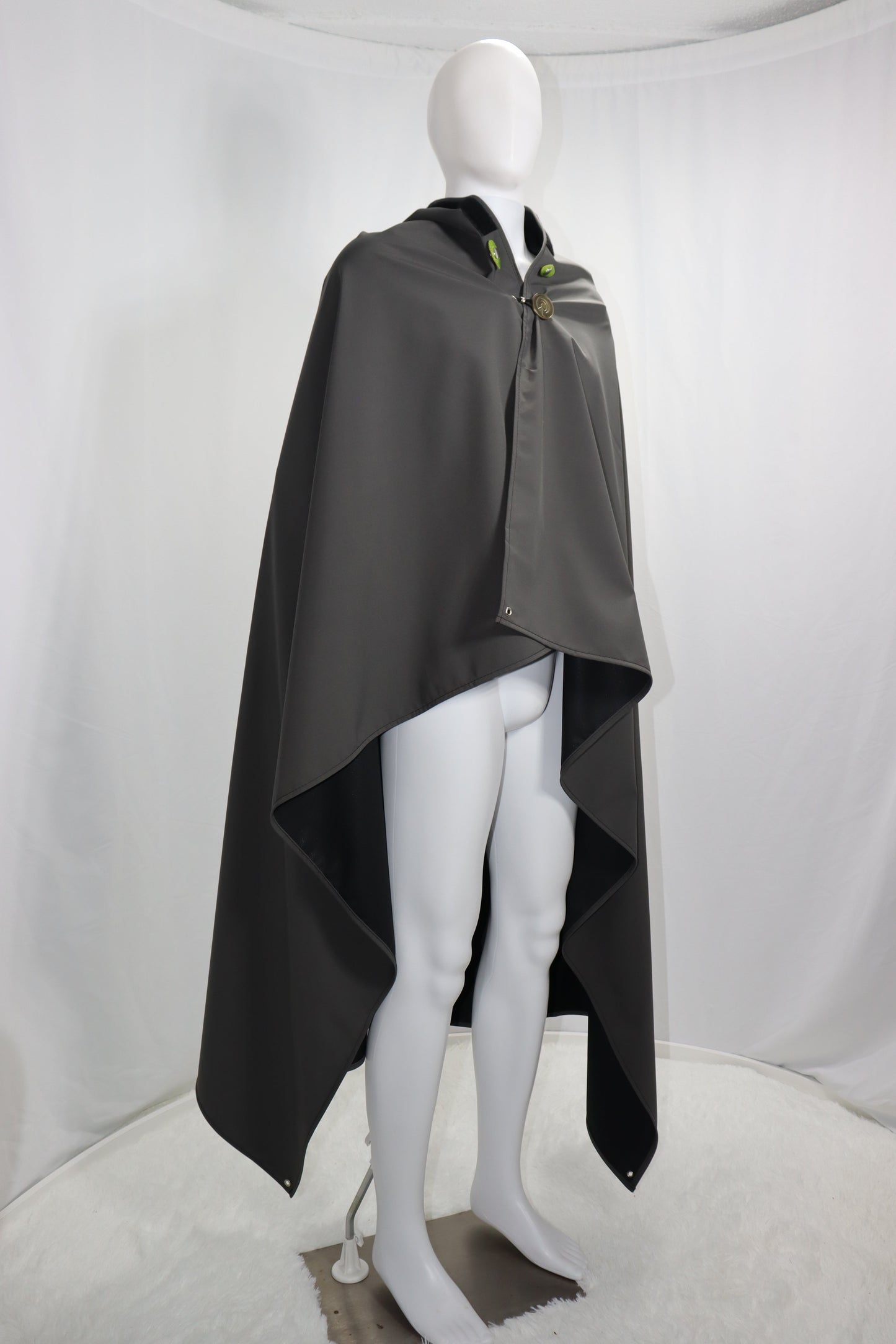 Switch Cloak™ Traveler Series Cloak - Rogue (Slim Hood)