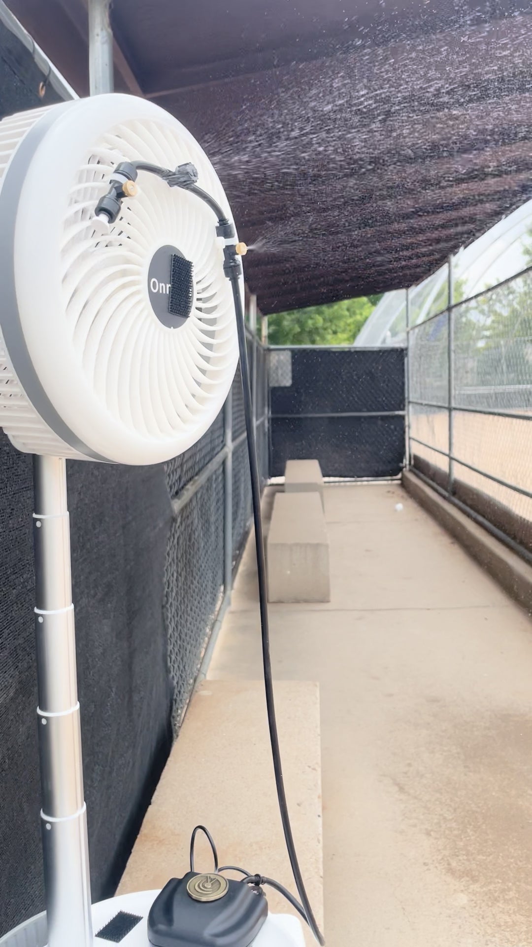 Workhorse: Anywhere Fold-Out Misting Fan - Kit Accessories Included